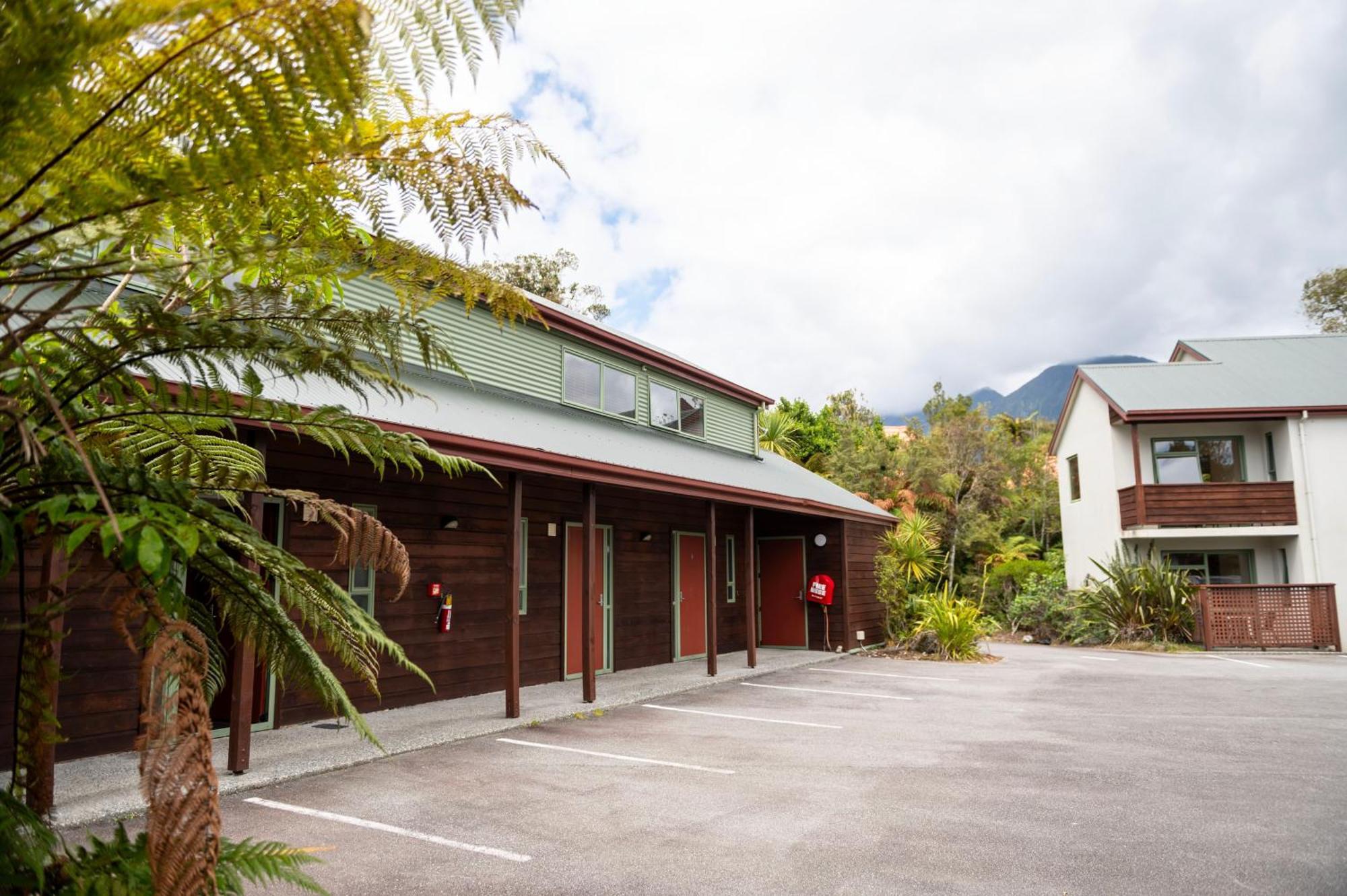 Punga Grove Motel Franz Josef Eksteriør billede